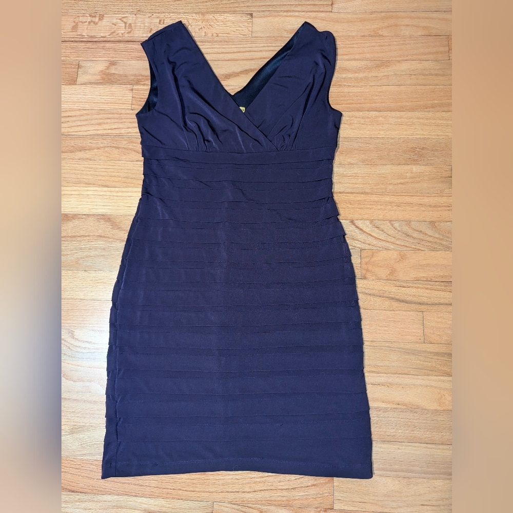 Clari.e. Deep Purple V-Neck Bandage Style Dress Wedding Guest Formal Size 8